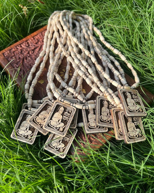 Tulsi Kanthi Mala With Hanuman Pendant for Men Wood Locket Set(Pack Of 1)